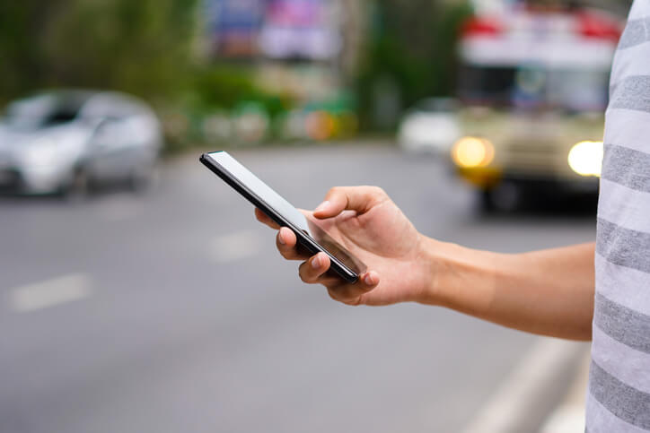 自動車業界のマーケティングリサーチ調査事例